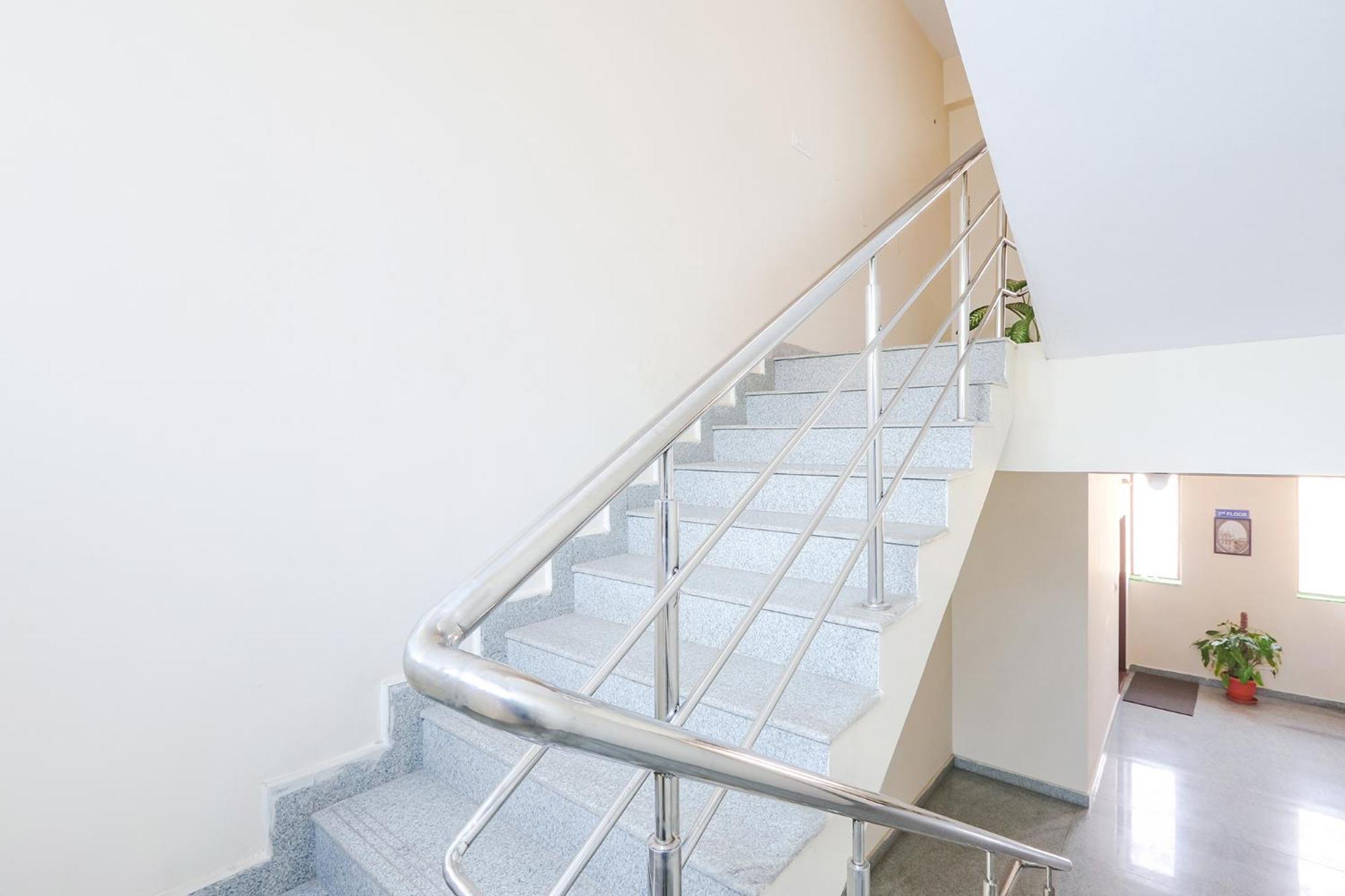 Fabhotel Namaha Suites - Nr Hyderabad International Airport, Shamshabad מראה חיצוני תמונה